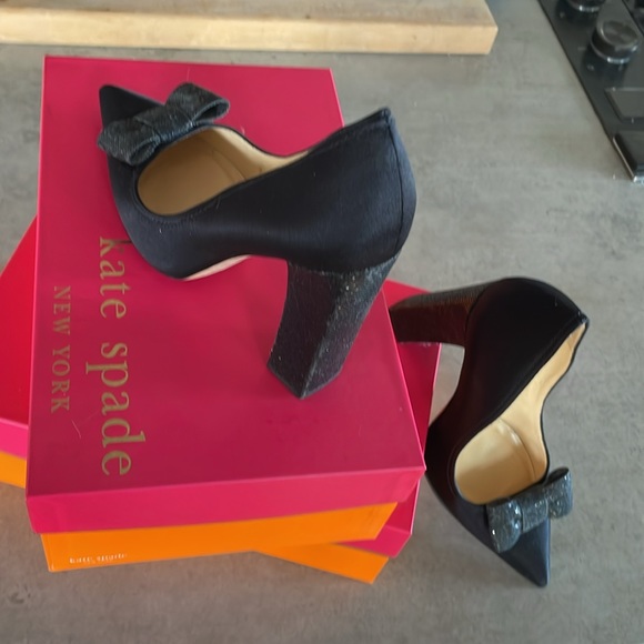 KATE SPADE-HOT Tuxedo HEELS! original box and dust bag! - Picture 6 of 12